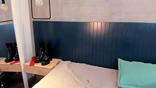 MissSavage_'s cam snapshot