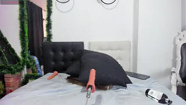 Almaazz live sex cam