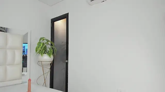 Alhana_pulido's cam snapshot