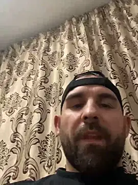 Lover_boy_89 live sex cam