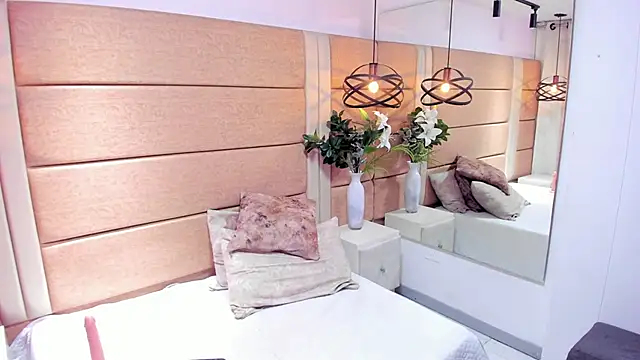 BarbieMonet's cam snapshot