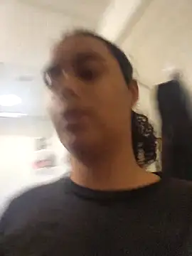 cinnaminnie's cam snapshot