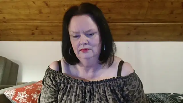 TiffanyMature's cam snapshot