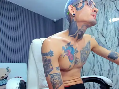 Boy_tatto77's cam snapshot