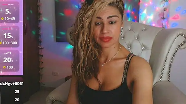 Isabelhot1's cam snapshot