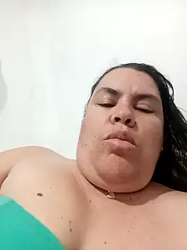 yaneth_'s cam snapshot