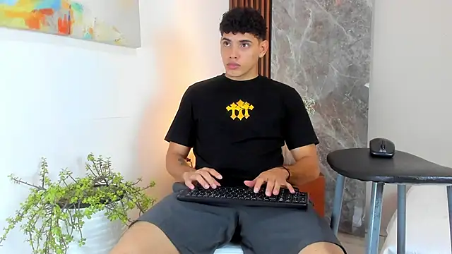 Justin_mack live sex cam