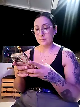 You-kitty2025's cam snapshot