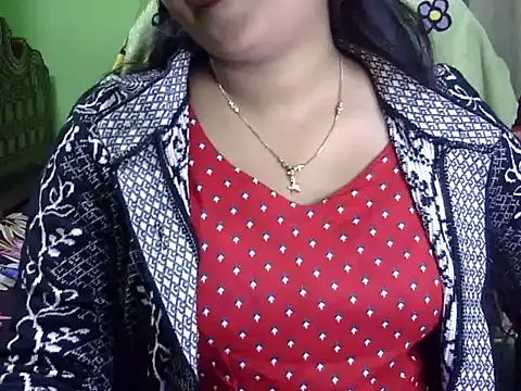 BengaliQueenStar's cam snapshot