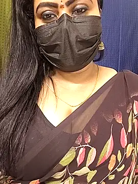 Honey-flowerr live sex cam