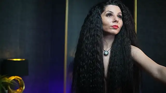 GiaEasyIce's cam snapshot