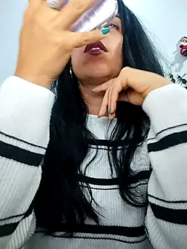 Luianna's cam snapshot