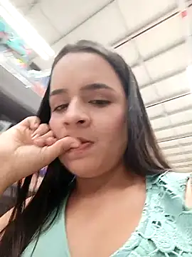 Julieth_hot-69's cam snapshot