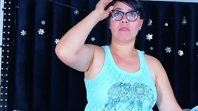 hotlatinateacher live sex cam