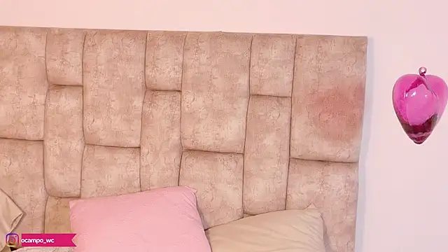 LunaOcampo_'s cam snapshot