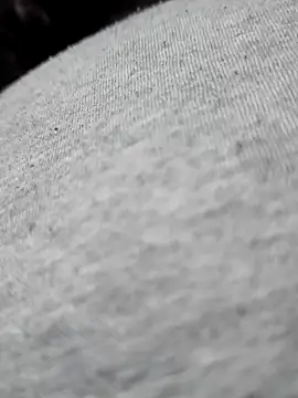 Naughtyforpussy live sex cam