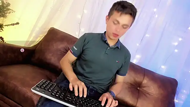 Tim_wolf live sex cam