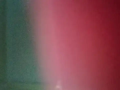 Tuyet696 live sex cam