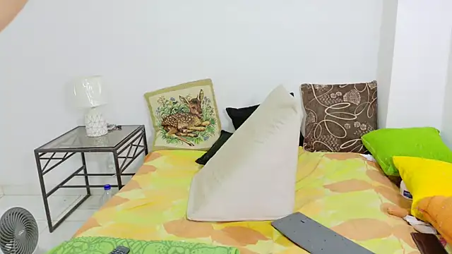 irisconde live sex cam