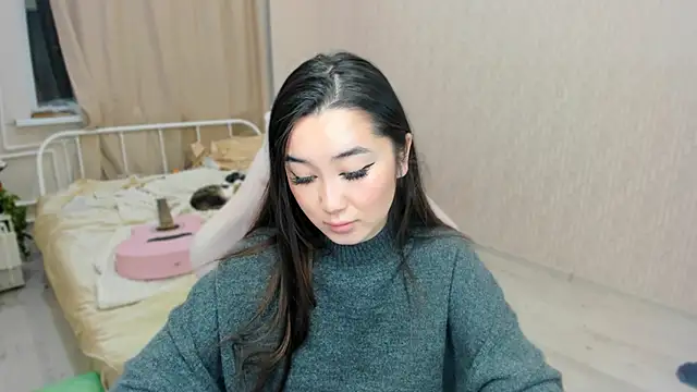 yourbabysakuraa's cam snapshot