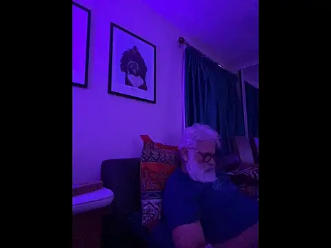 LeatherSdaddy live sex cam