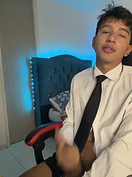 Leonarrrd_01 live sex cam
