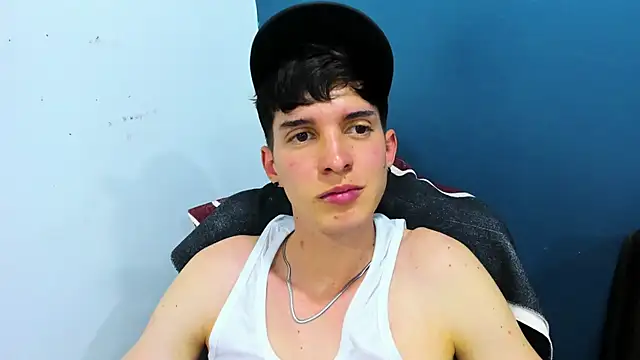 Jheampiiero live sex cam