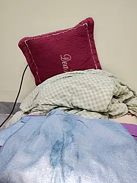 Lyly_suri07 live sex cam