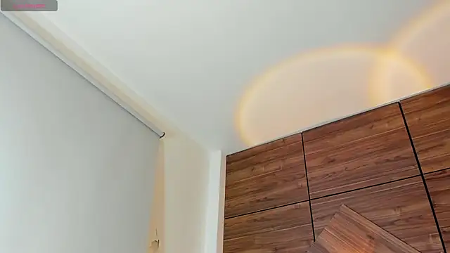 RosseDeAmore's cam snapshot