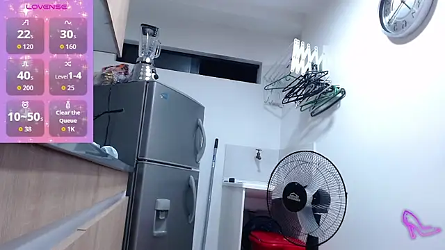 AllysonStonne live sex cam