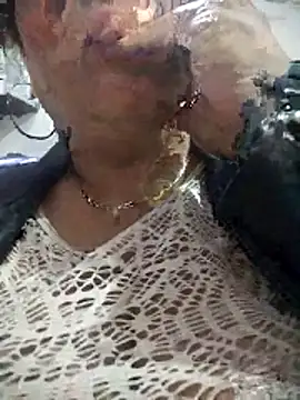 sara_pineros's cam snapshot