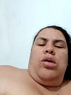 yaneth_'s cam snapshot