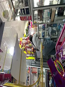 IAM_VALERI's cam snapshot