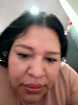 Lovelipsbig's cam snapshot