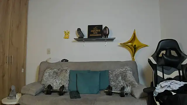 julian_wallace's cam snapshot