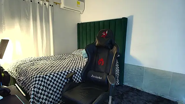 man_dur07's cam snapshot