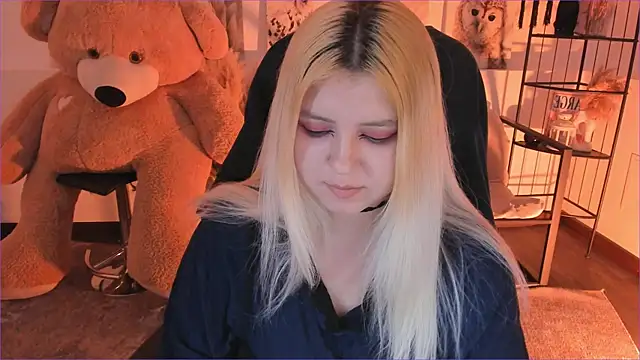 DiaAngell's cam snapshot