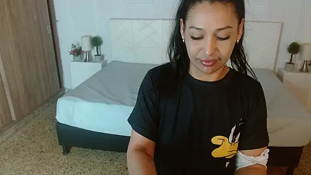 IvyShine7's cam snapshot