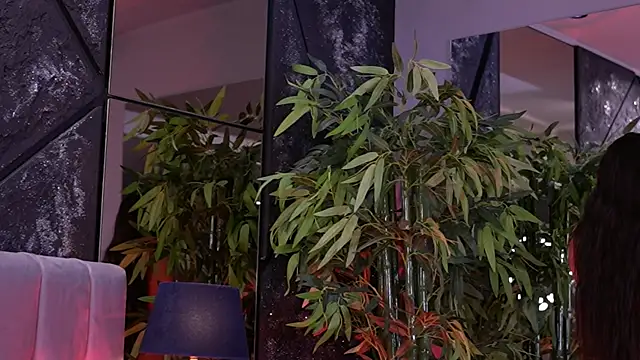 NicoleCellini's cam snapshot