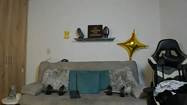 julian_wallace's cam snapshot