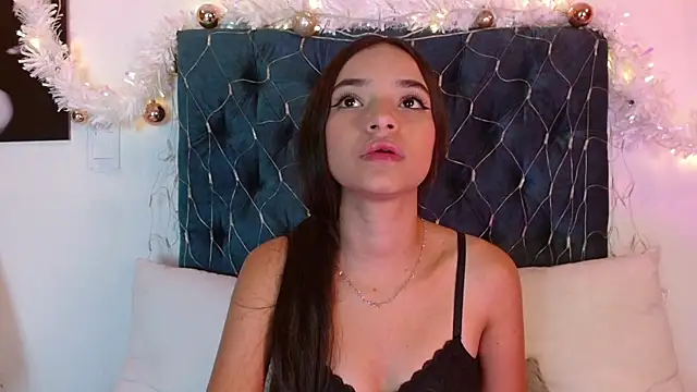 Lilith_Nocturne's cam snapshot