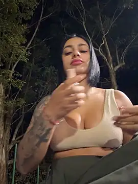 AlannaEvons's cam snapshot