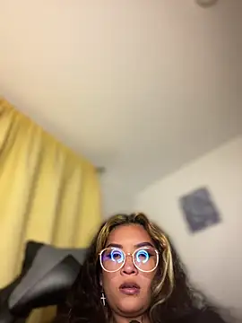 baby_lizy's cam snapshot