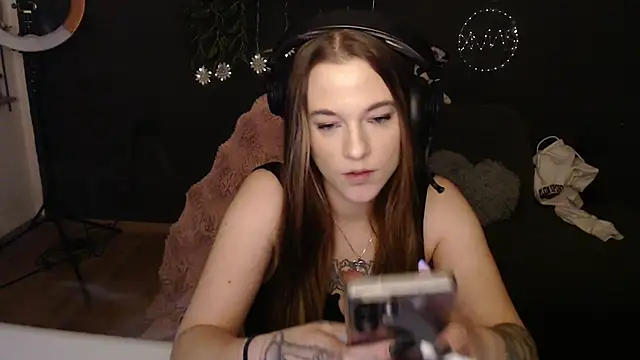 Luna_Lynn's cam snapshot