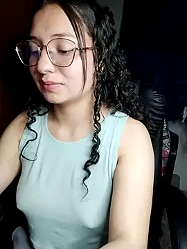 Gwen_Sweet's cam snapshot