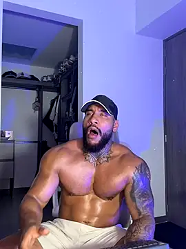 Andrew_Johnnson's cam snapshot