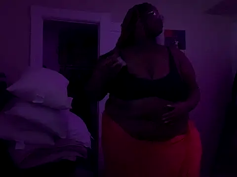 BigKittyRaven's cam snapshot