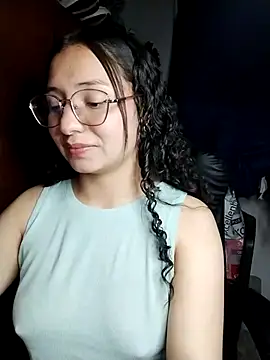 Gwen_Sweet's cam snapshot