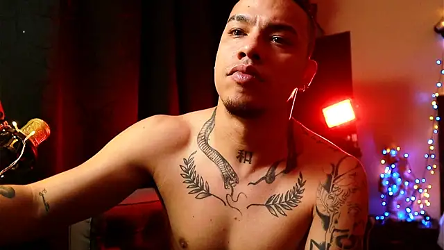 AlphaMasterXxx live sex cam