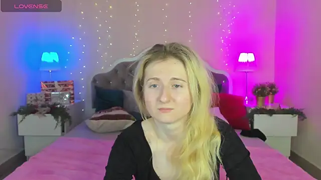 CamillaDreamer's cam snapshot